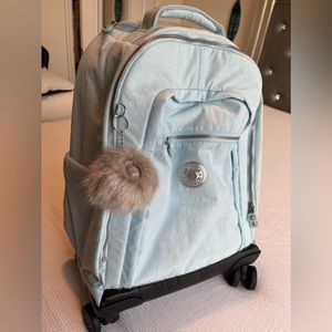 New Zea
15" Laptop Rolling Backpack